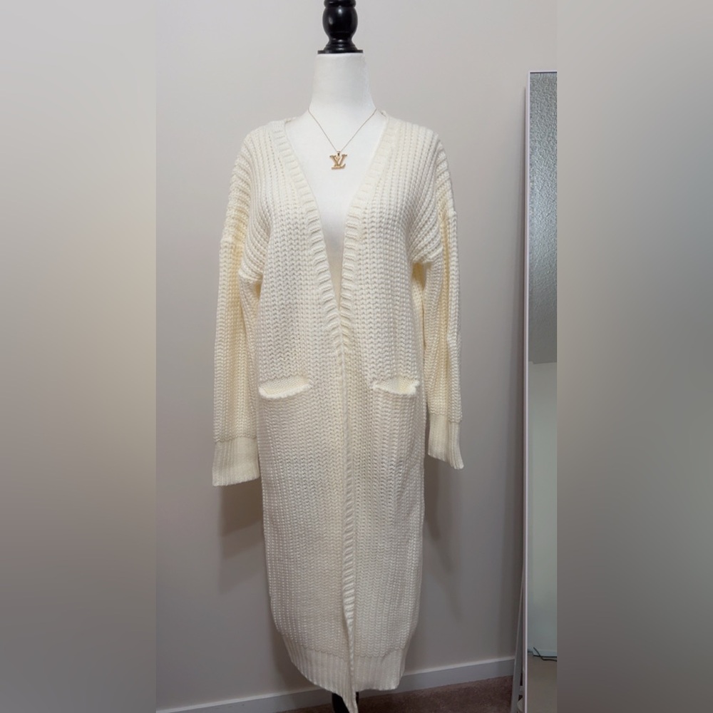 Cream Knit Women's Cardigan